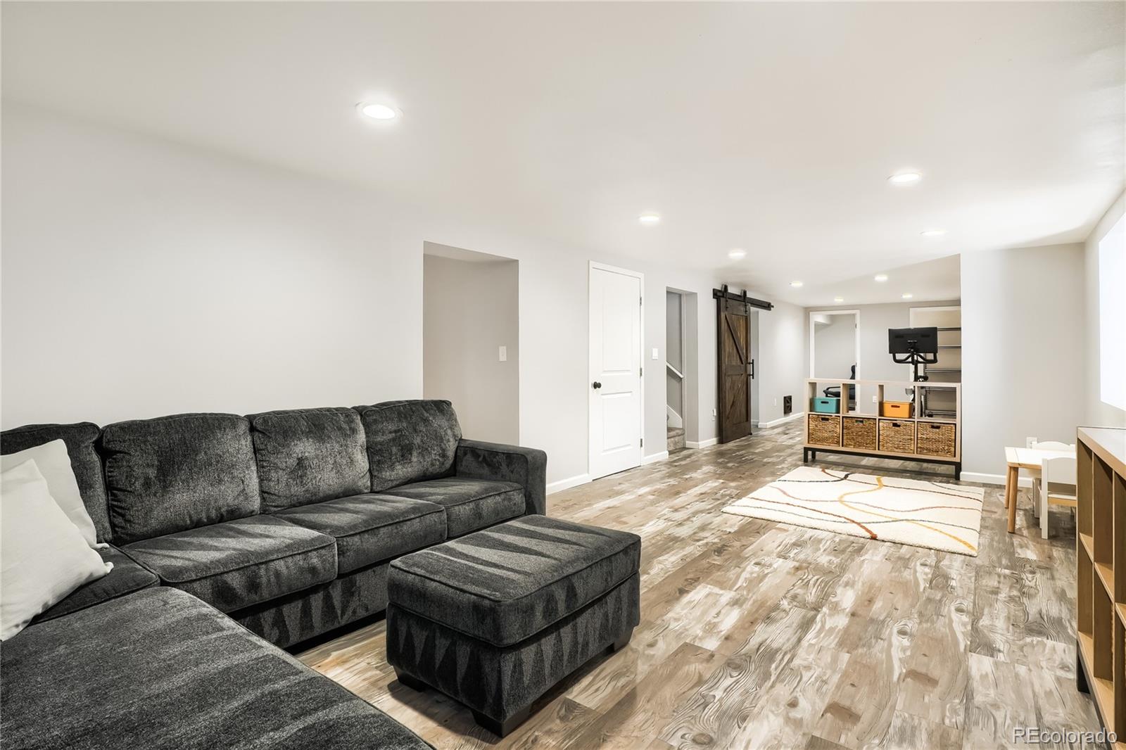 MLS Image #14 for 1558 s gray street,lakewood, Colorado