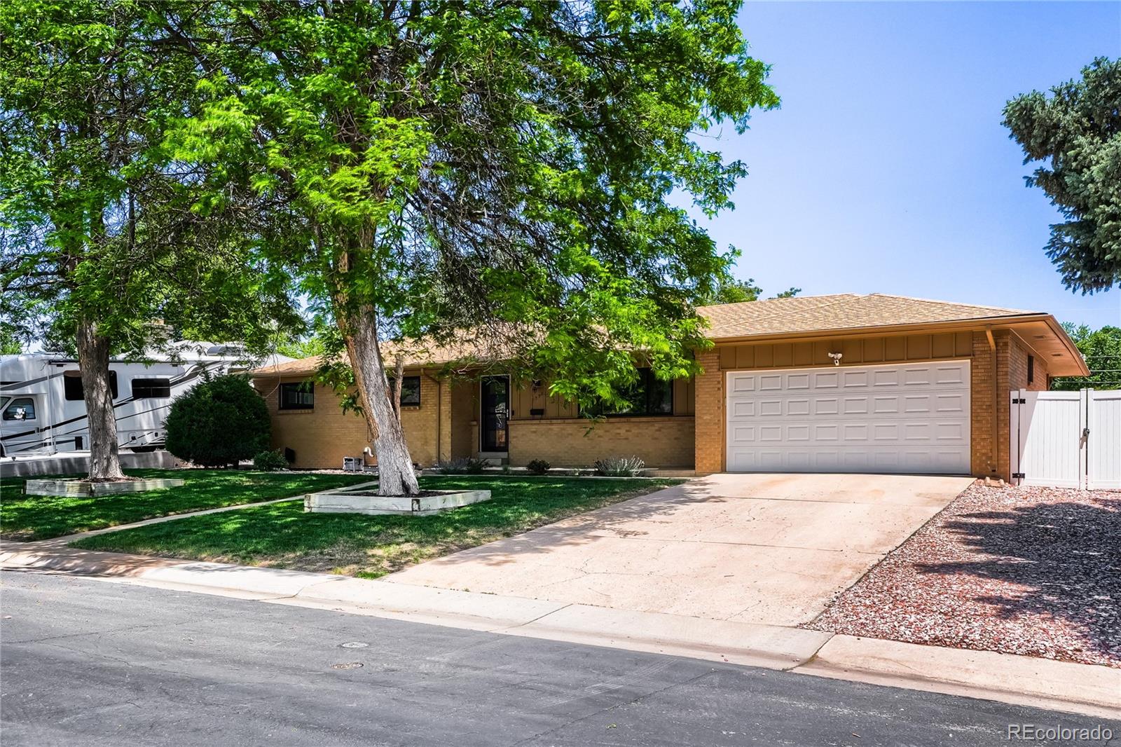 MLS Image #3 for 1558 s gray street,lakewood, Colorado