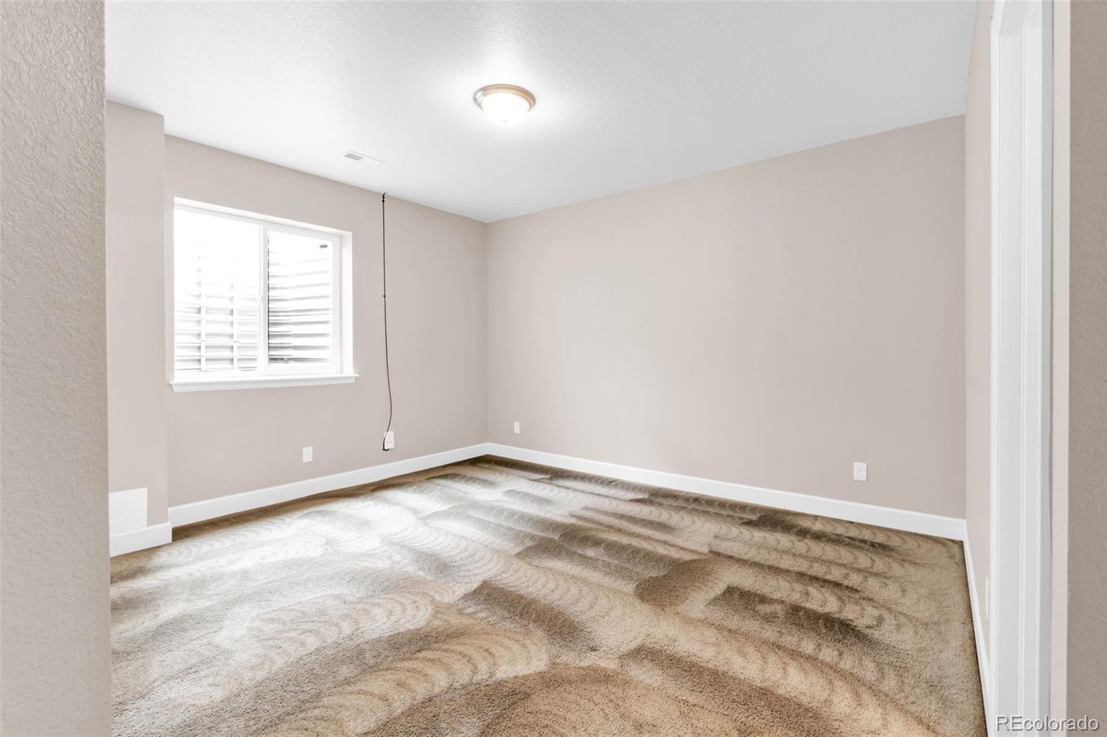 MLS Image #35 for 2335  winding drive,longmont, Colorado