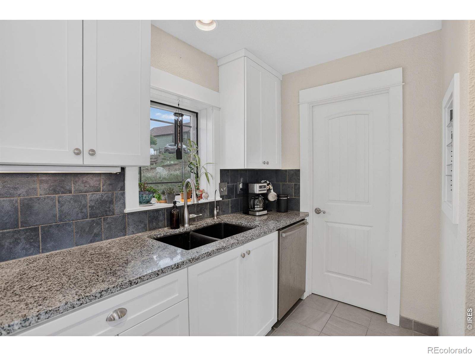 MLS Image #15 for 4905  hilltop drive,fort collins, Colorado