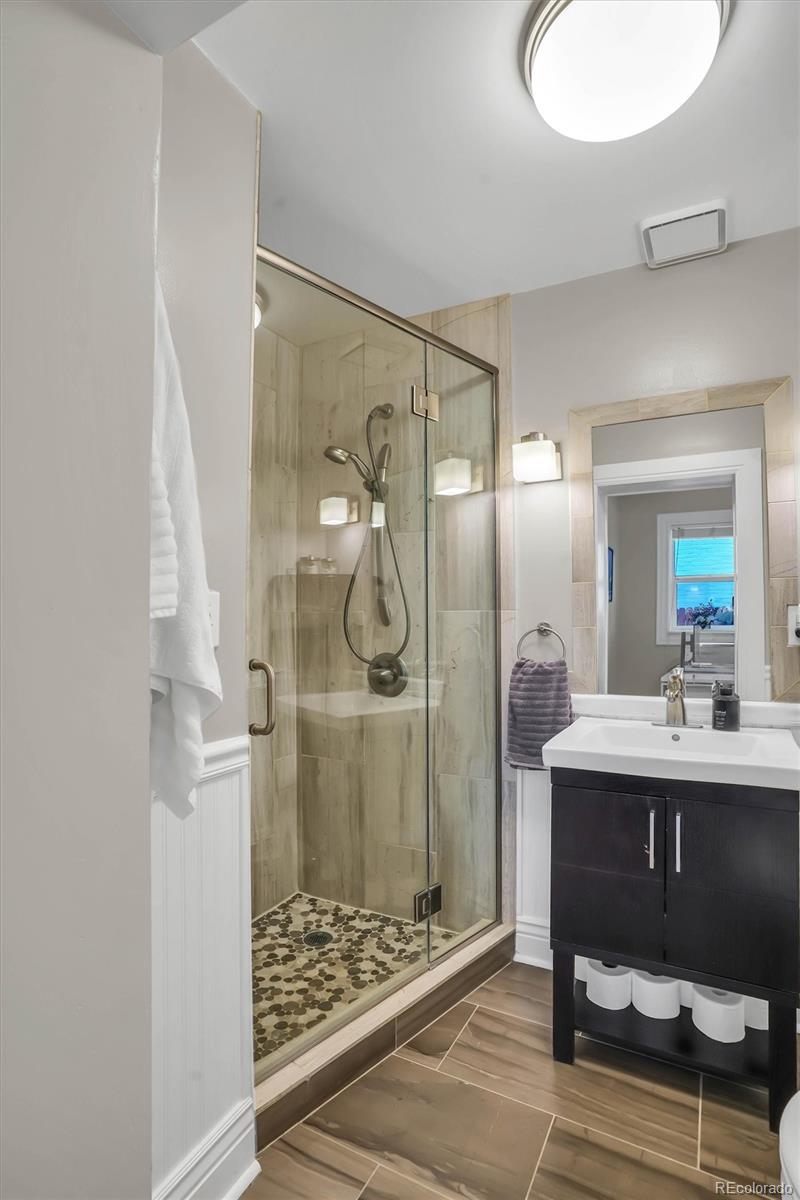 MLS Image #23 for 2226  newton street,denver, Colorado