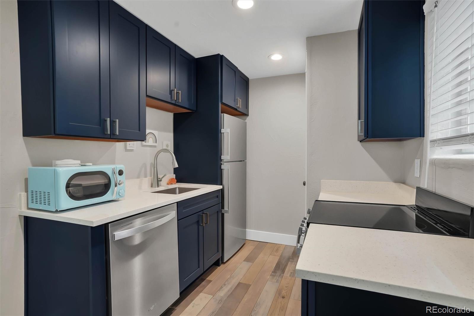 MLS Image #36 for 2226  newton street,denver, Colorado