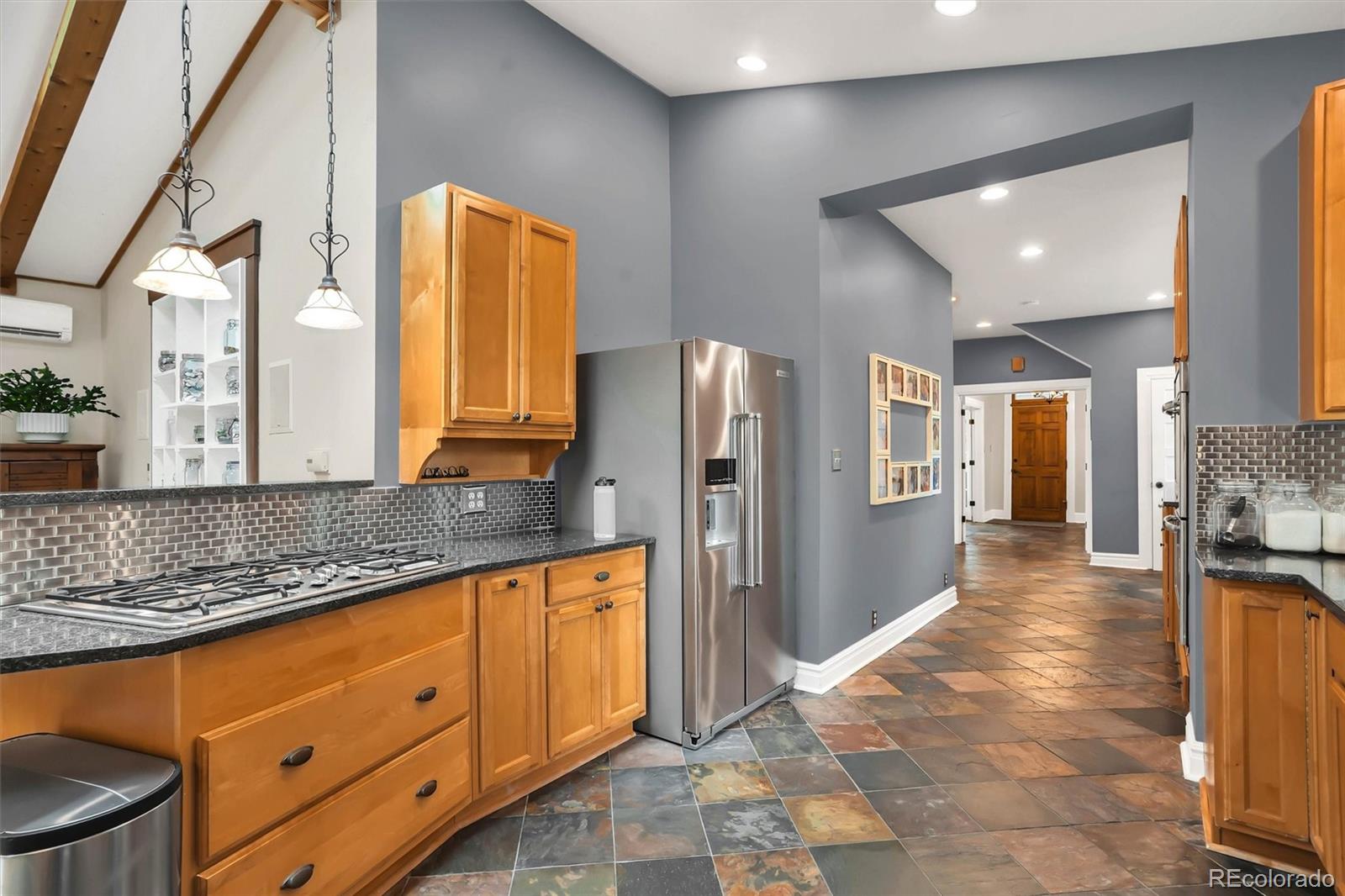 MLS Image #41 for 2226  newton street,denver, Colorado