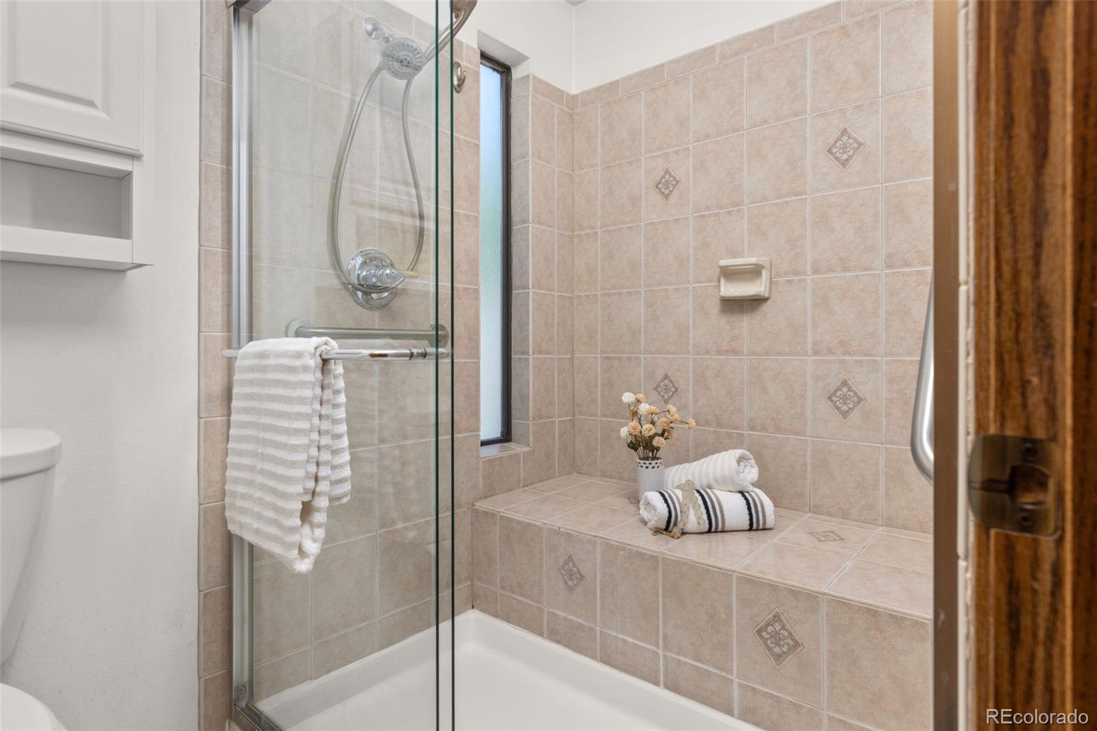 MLS Image #23 for 19853 e greenwood drive,aurora, Colorado