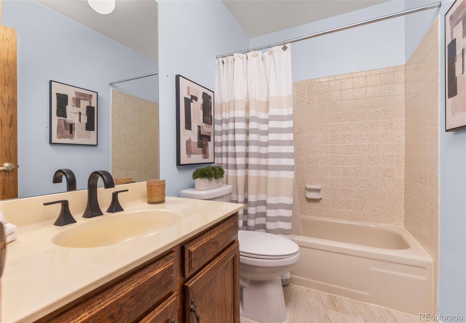 MLS Image #27 for 19853 e greenwood drive,aurora, Colorado