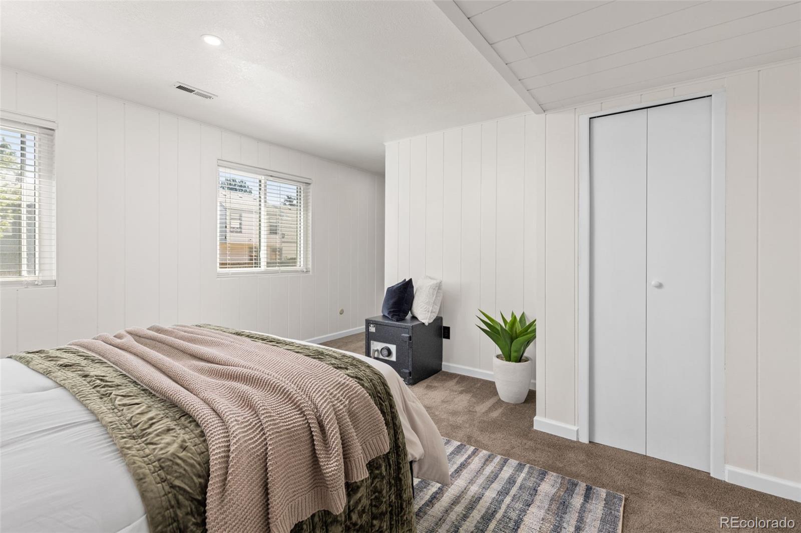 MLS Image #32 for 19853 e greenwood drive,aurora, Colorado