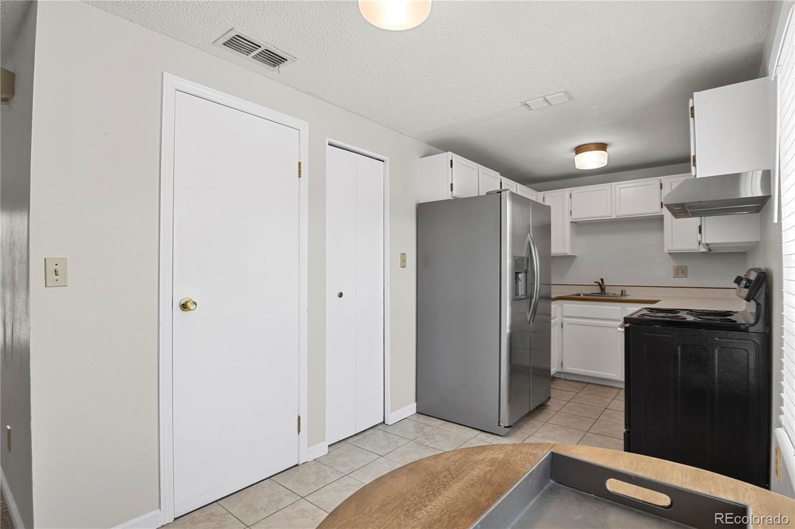 MLS Image #11 for 1513 s ouray circle a,aurora, Colorado