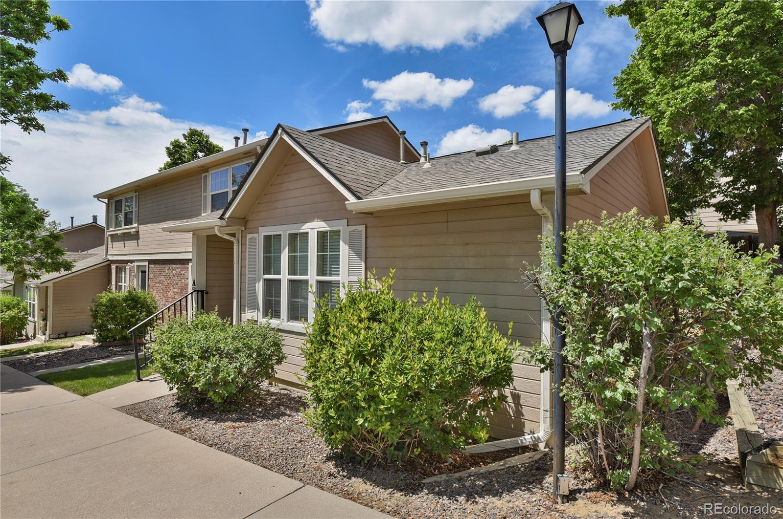 MLS Image #2 for 1513 s ouray circle a,aurora, Colorado