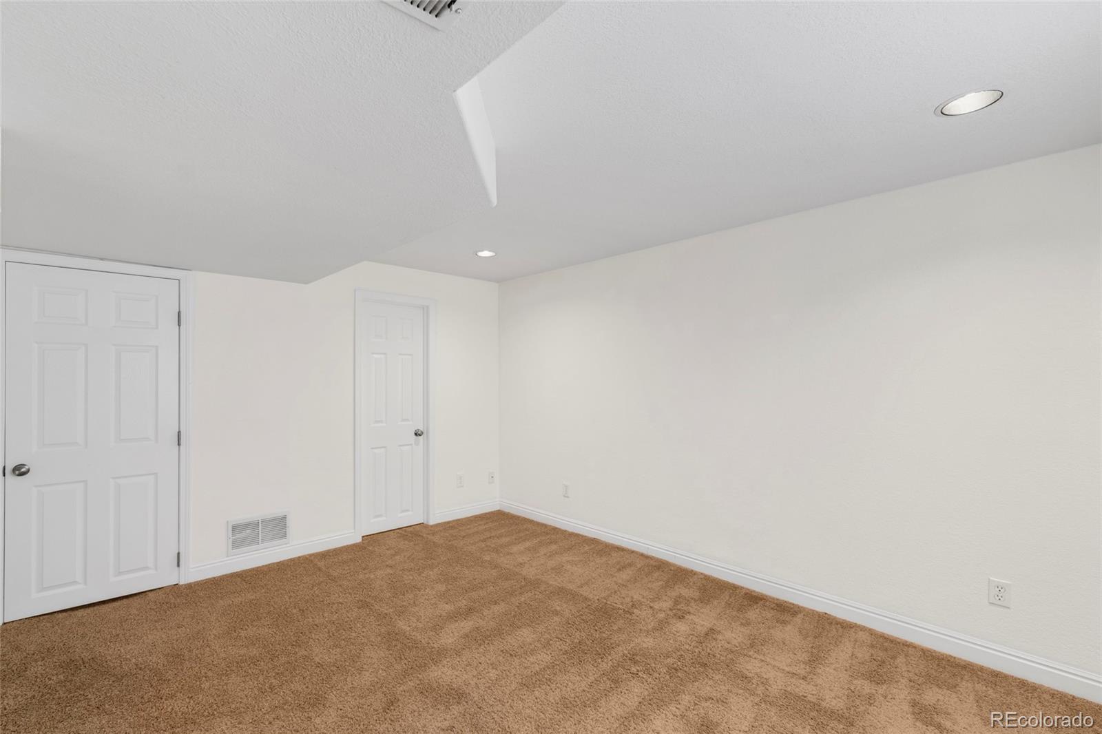 MLS Image #28 for 9320  wolfe street,highlands ranch, Colorado