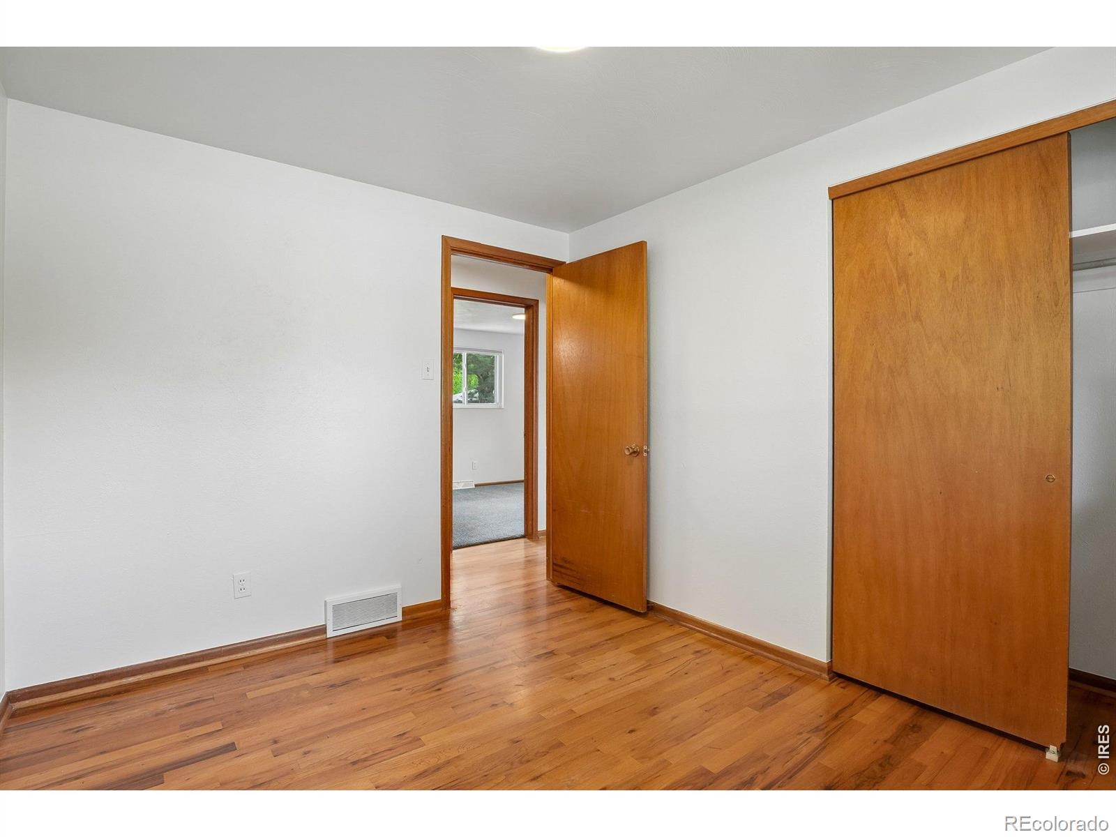 MLS Image #34 for 1208  vivian street,longmont, Colorado