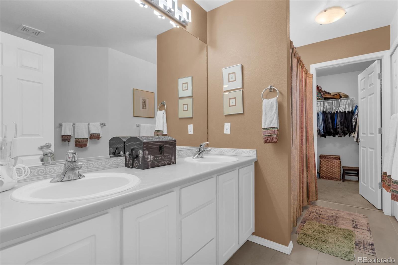 MLS Image #15 for 1366 s quintero way,aurora, Colorado