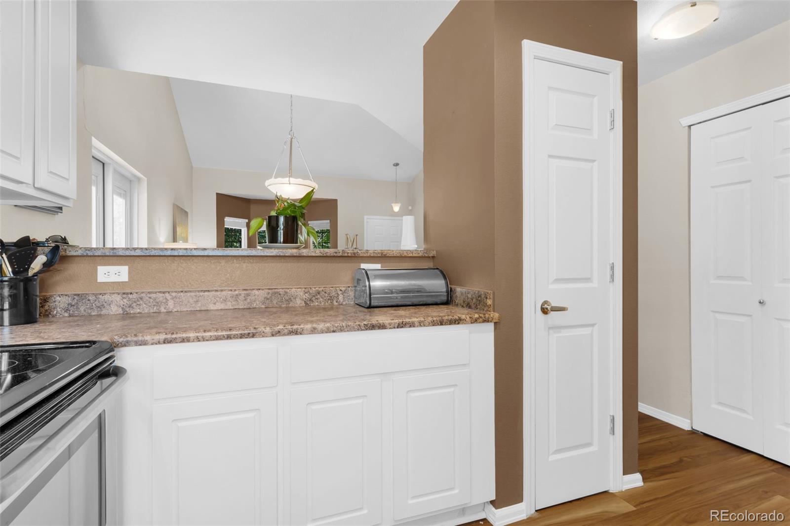MLS Image #9 for 1366 s quintero way,aurora, Colorado