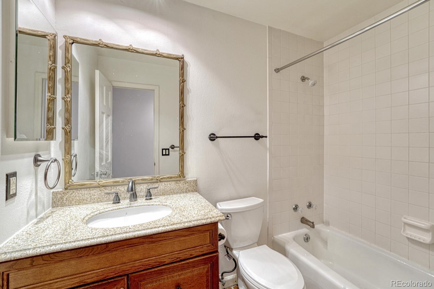 MLS Image #17 for 5921 s datura court,littleton, Colorado