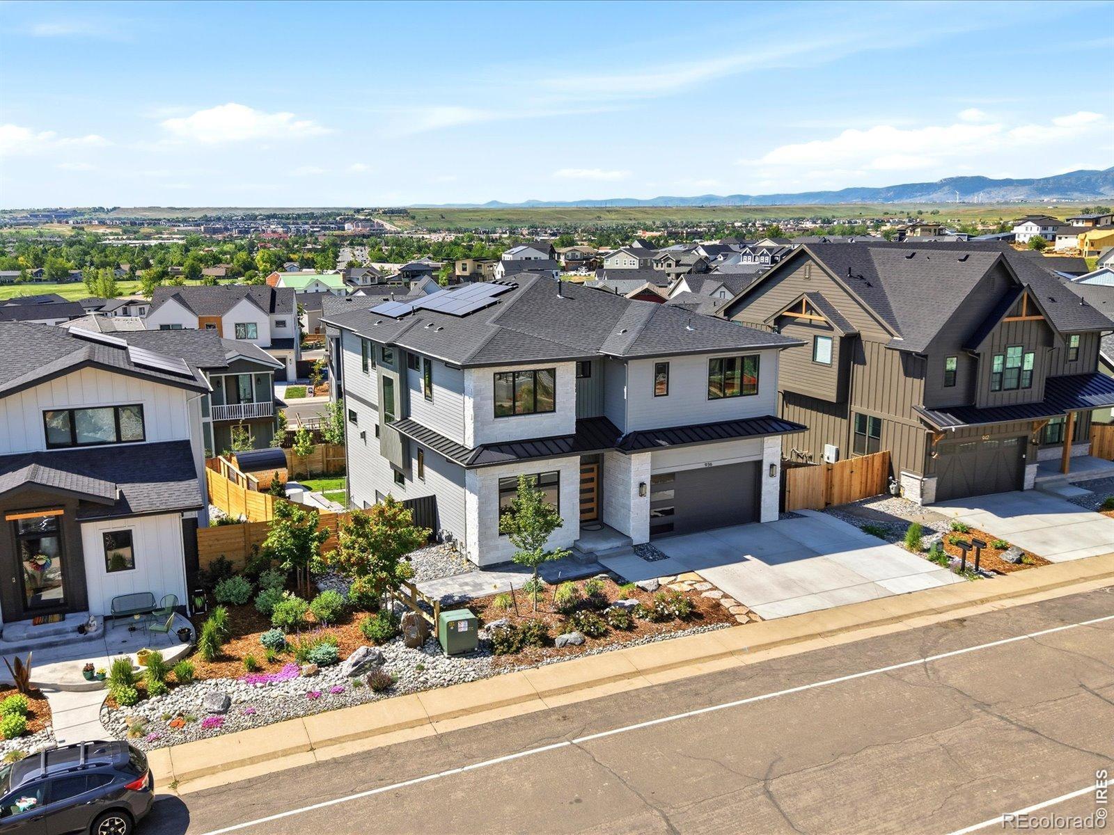 MLS Image #2 for 936  sunflower street,louisville, Colorado
