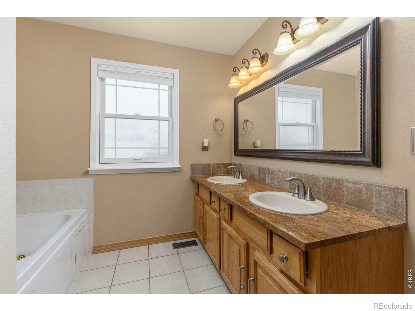 MLS Image #16 for 2517  falcon drive,longmont, Colorado