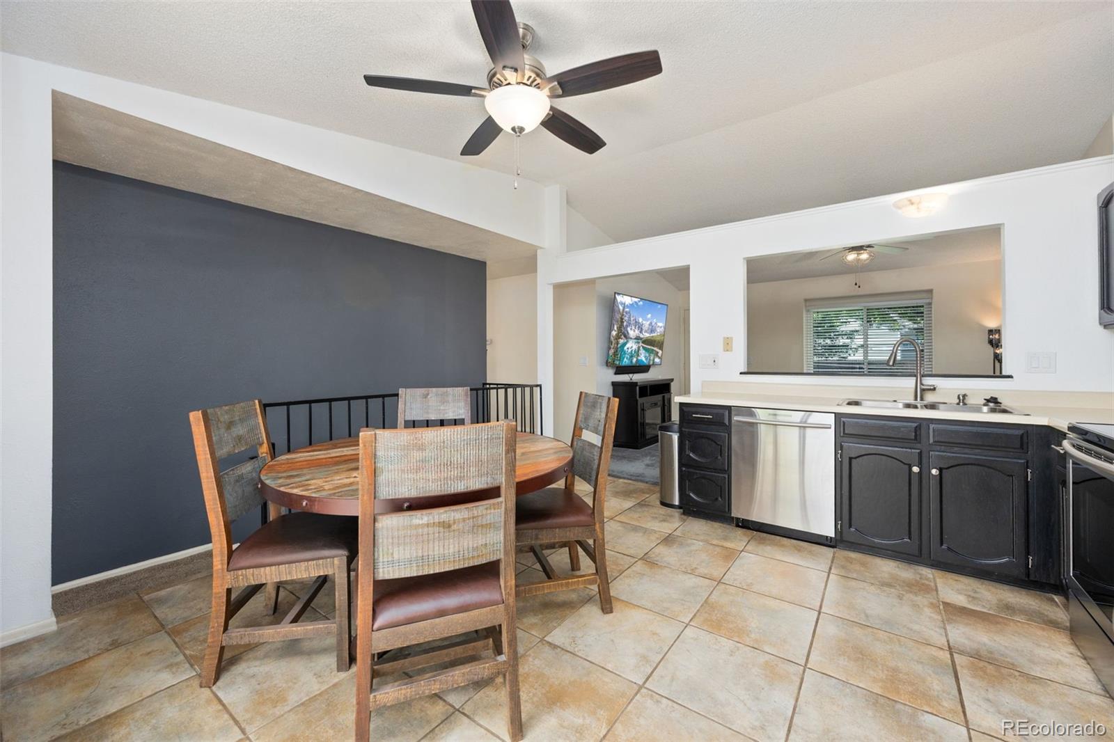 MLS Image #6 for 9465 w wagon trail drive,littleton, Colorado