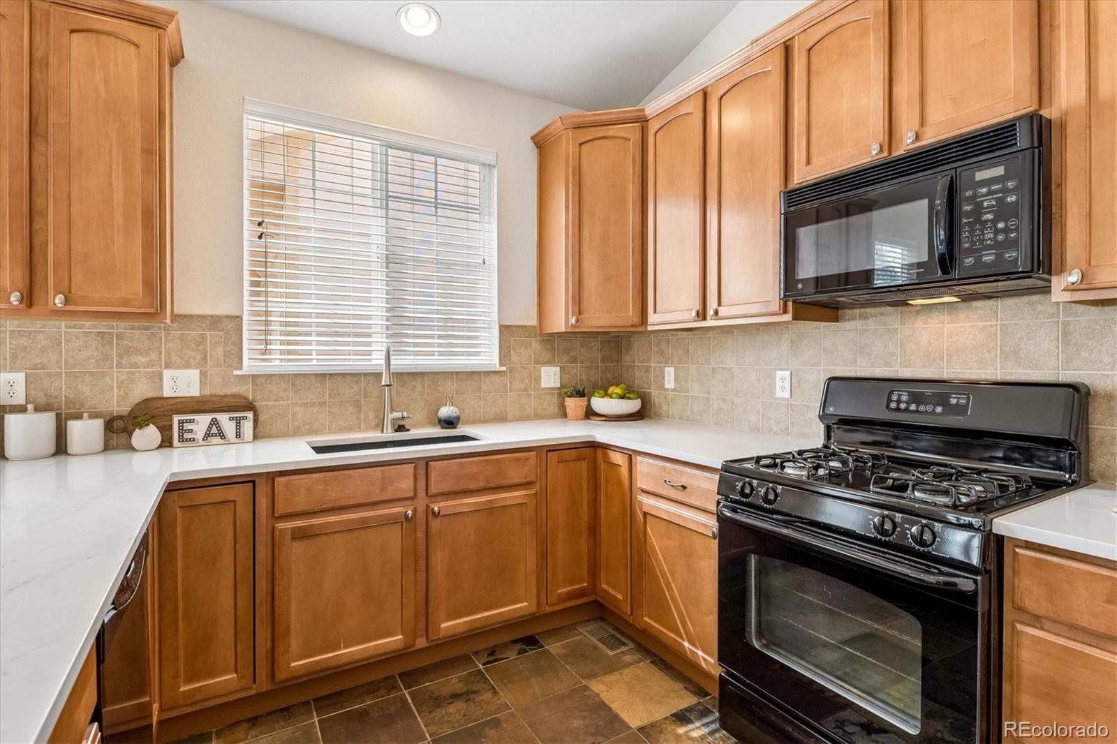 MLS Image #8 for 3722  red deer trail,broomfield, Colorado