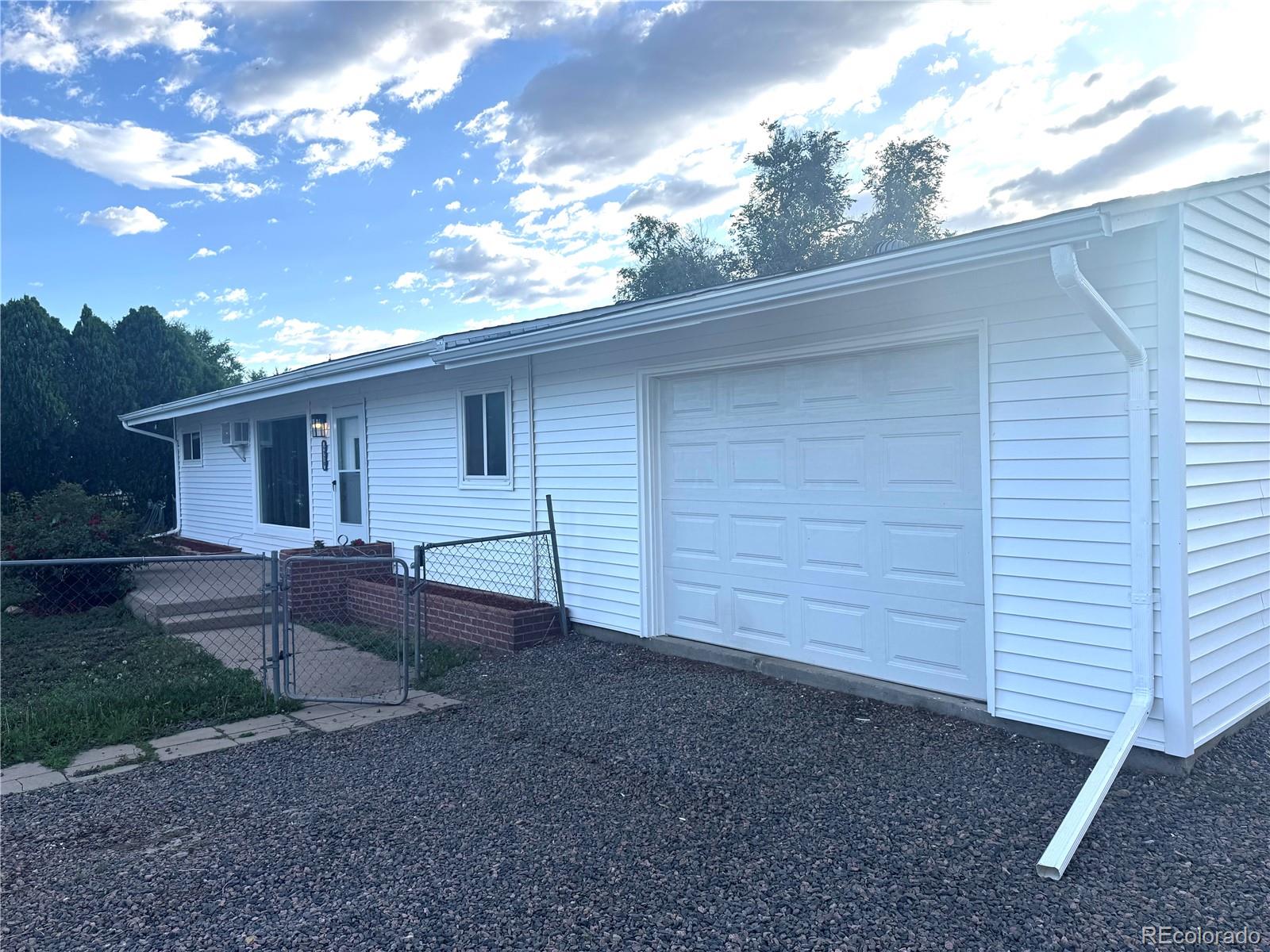 MLS Image #13 for 6920  birch street,commerce city, Colorado