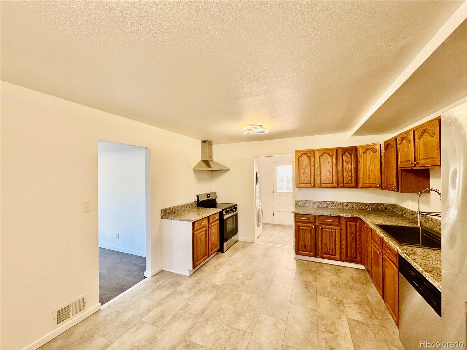 MLS Image #30 for 6920  birch street,commerce city, Colorado