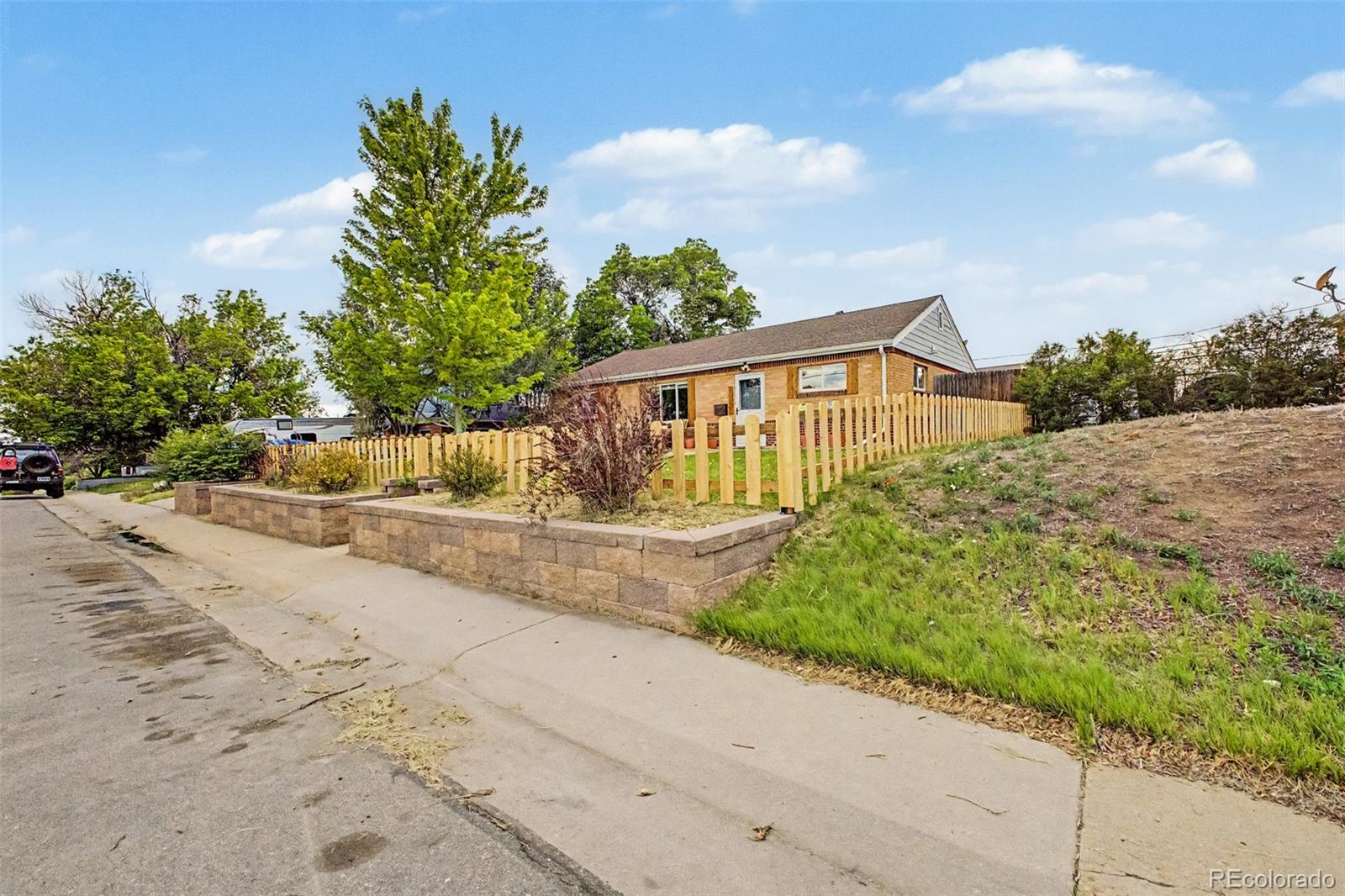 MLS Image #2 for 9171  corona street,thornton, Colorado