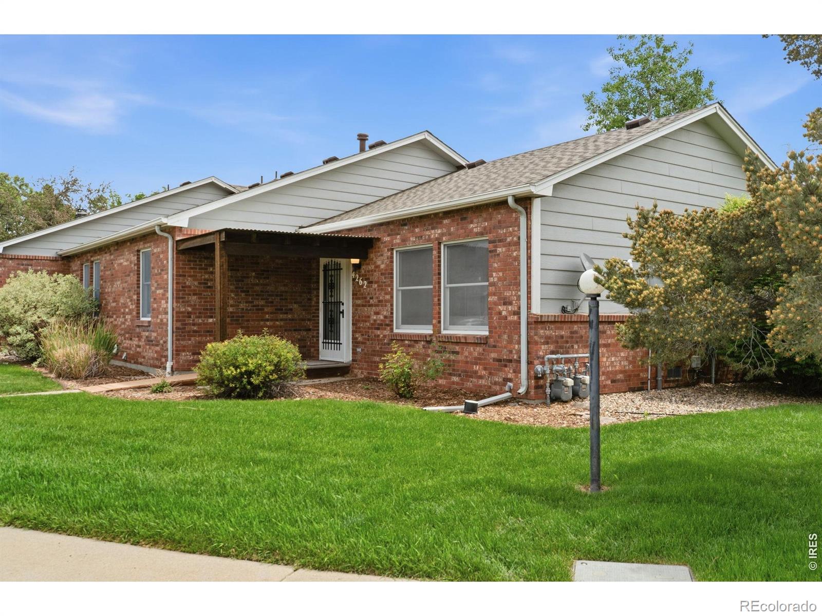 MLS Image #3 for 4262  pin oak drive,loveland, Colorado