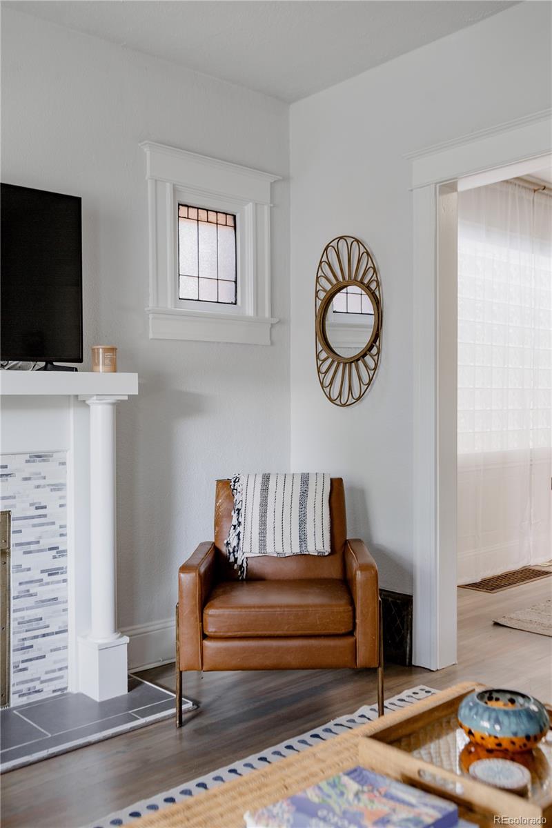 MLS Image #11 for 863 s pearl street,denver, Colorado