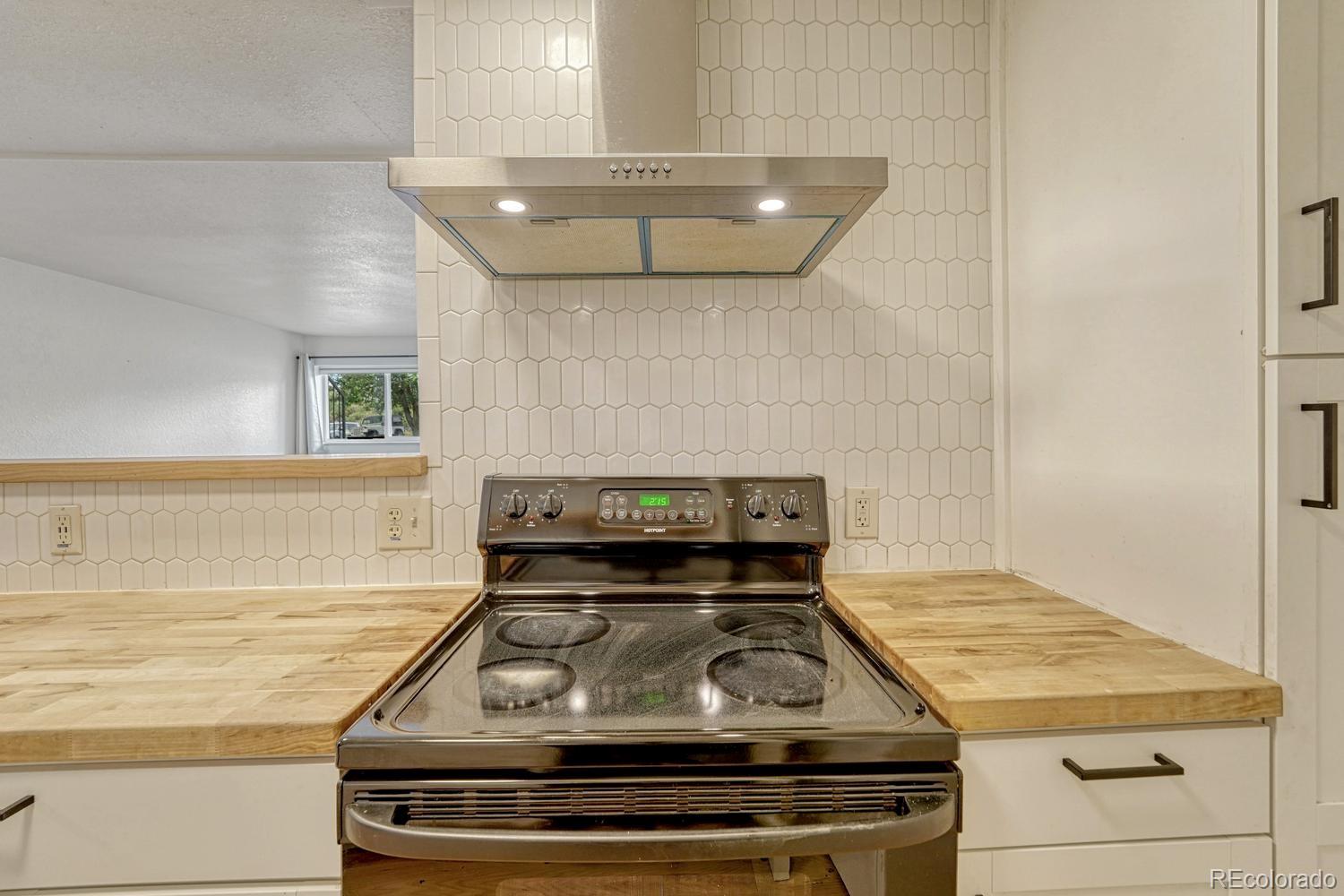 MLS Image #15 for 451  golden circle 109,golden, Colorado