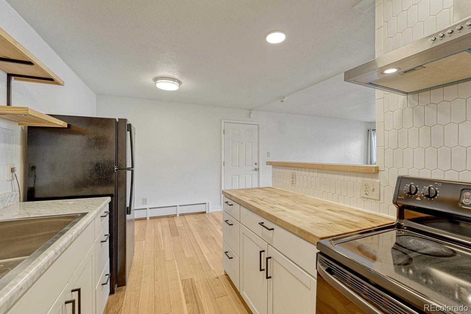 MLS Image #17 for 451  golden circle 109,golden, Colorado