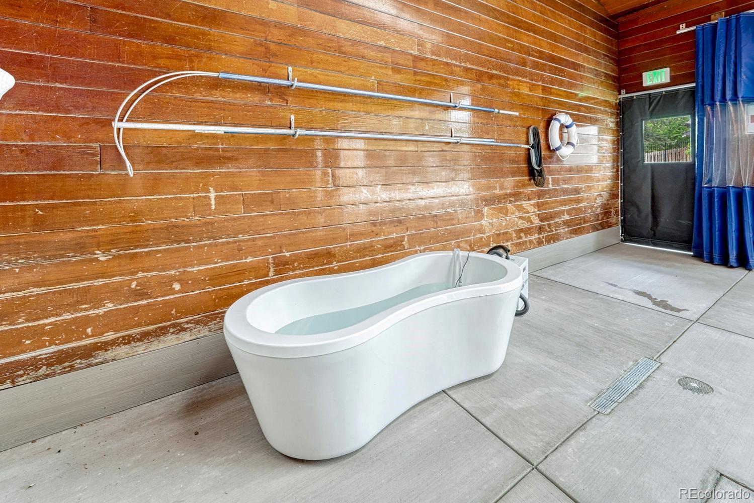MLS Image #38 for 451  golden circle 109,golden, Colorado