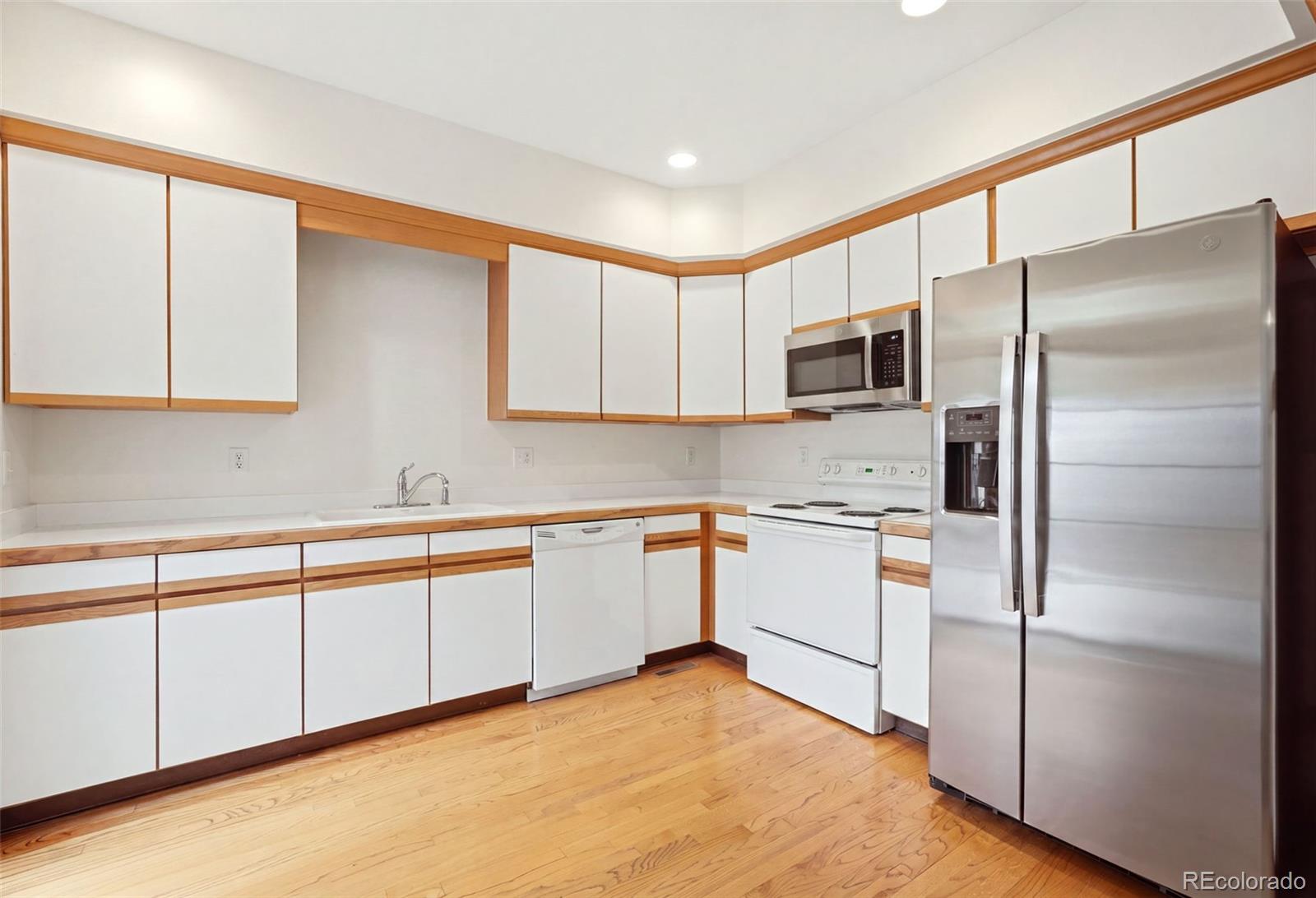 MLS Image #9 for 3006 w long drive c,littleton, Colorado