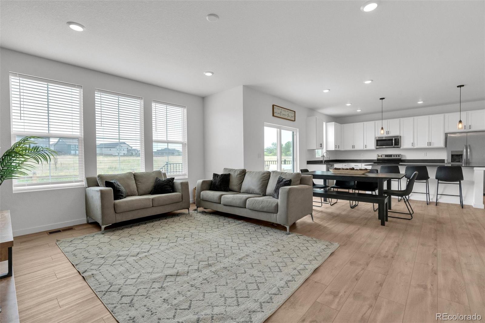 MLS Image #3 for 940  thinleaf lane,elizabeth, Colorado