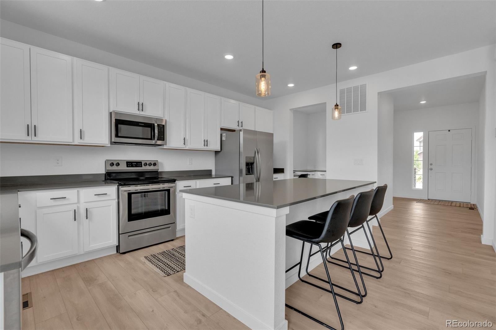 MLS Image #8 for 940  thinleaf lane,elizabeth, Colorado