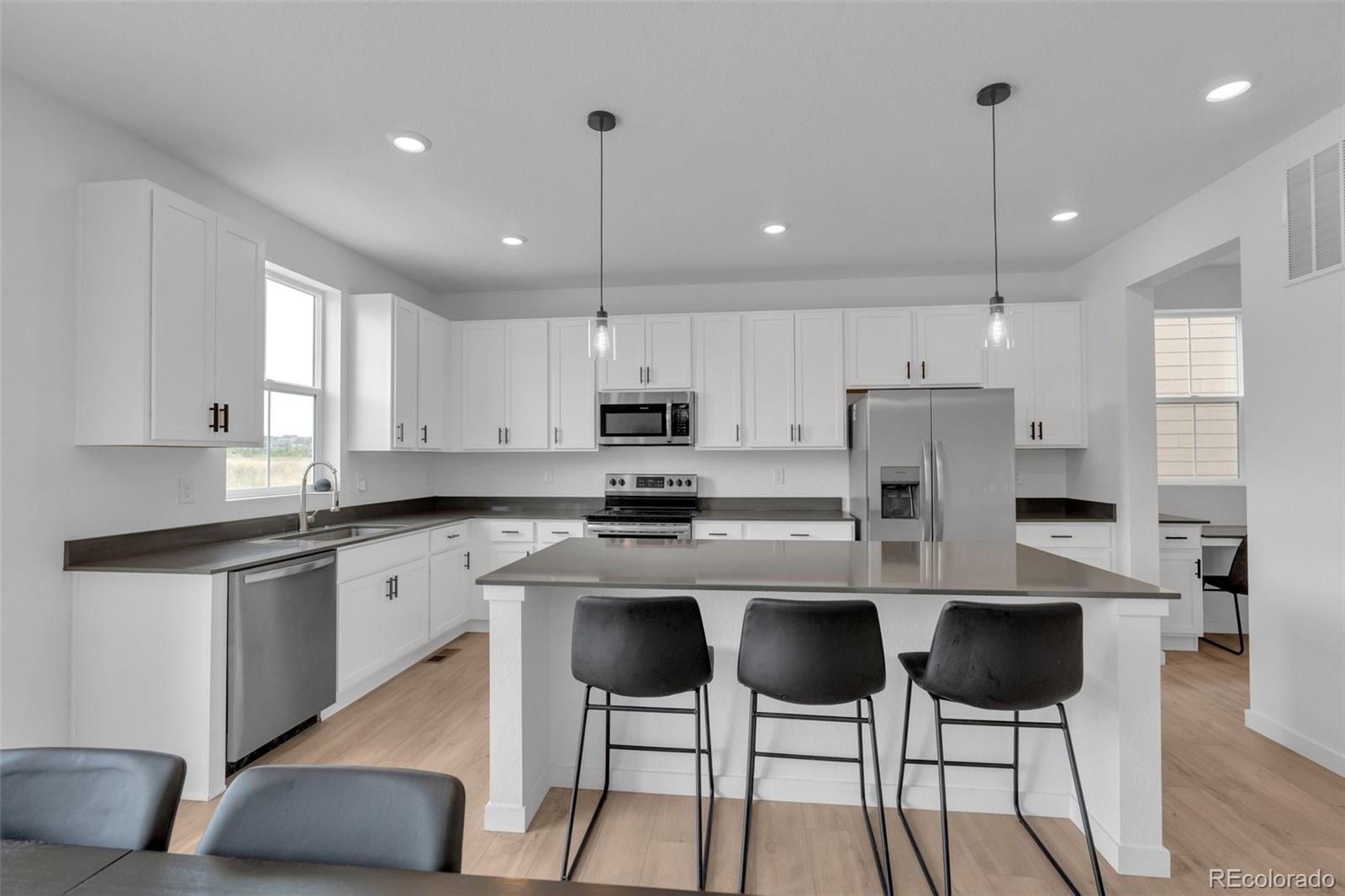 MLS Image #9 for 940  thinleaf lane,elizabeth, Colorado