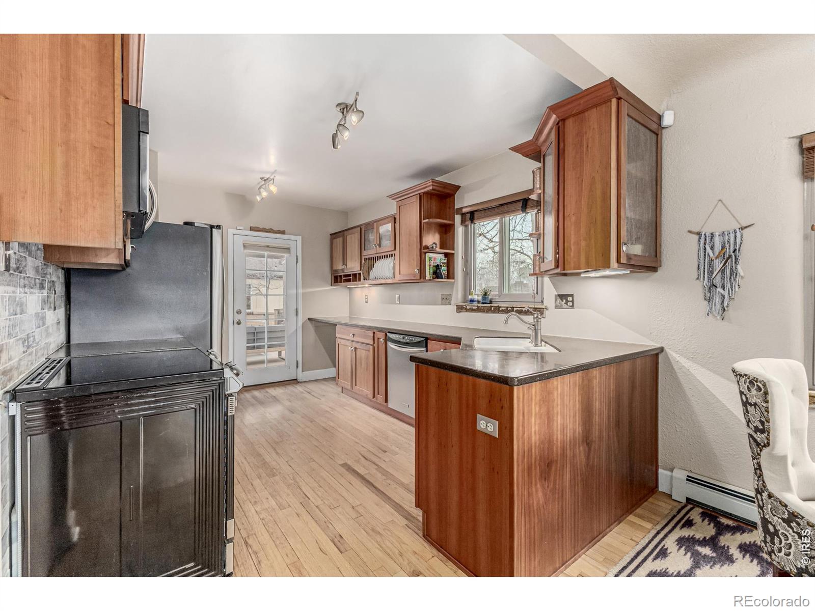 MLS Image #8 for 1286  forest street,denver, Colorado