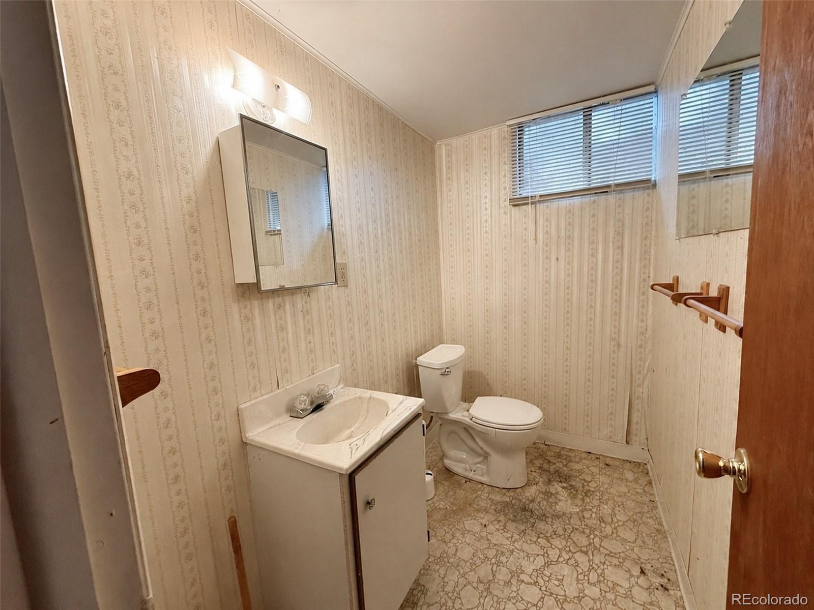 MLS Image #16 for 1489 s carr street,lakewood, Colorado
