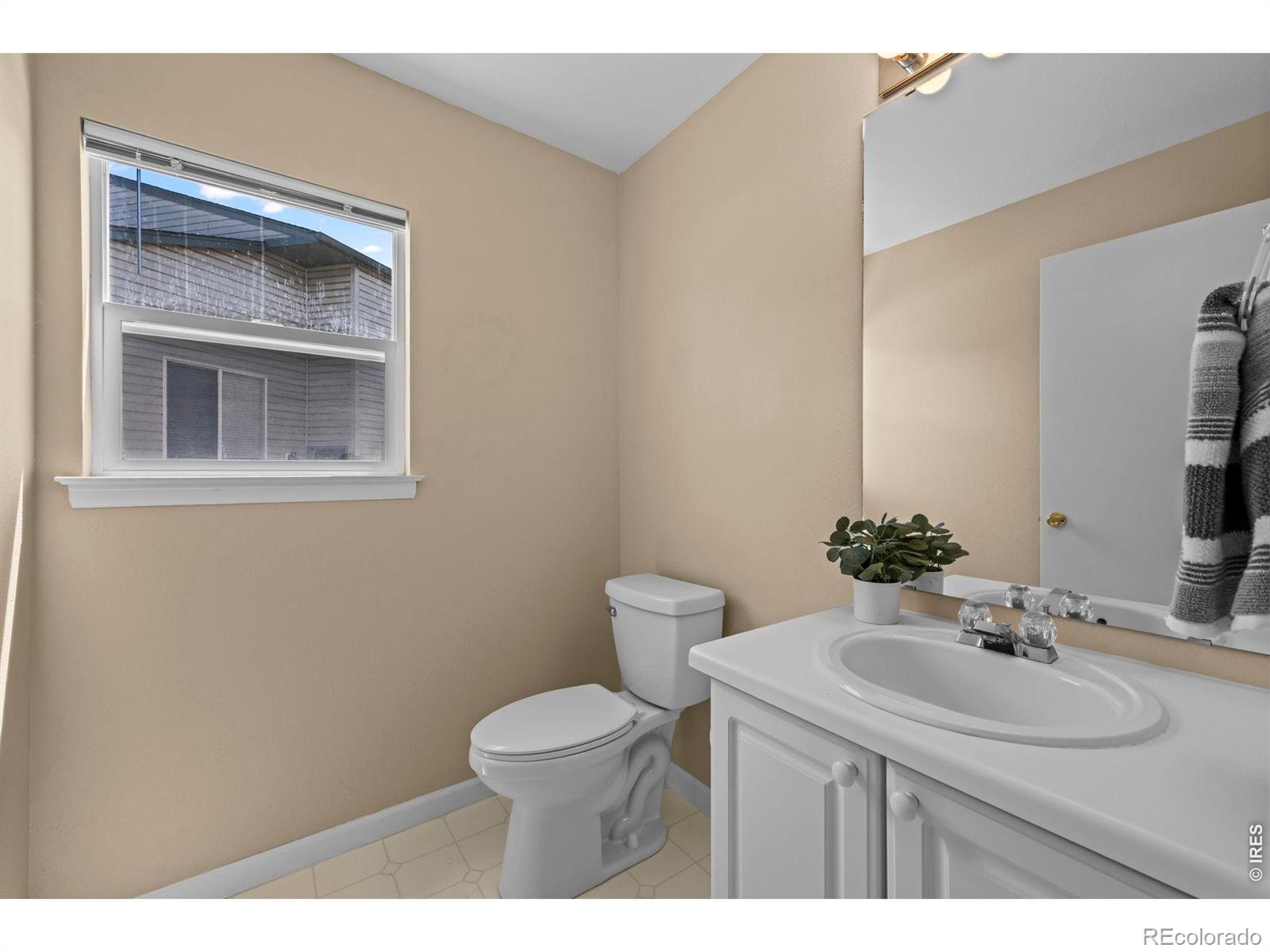 MLS Image #16 for 1461  clover creek drive,longmont, Colorado