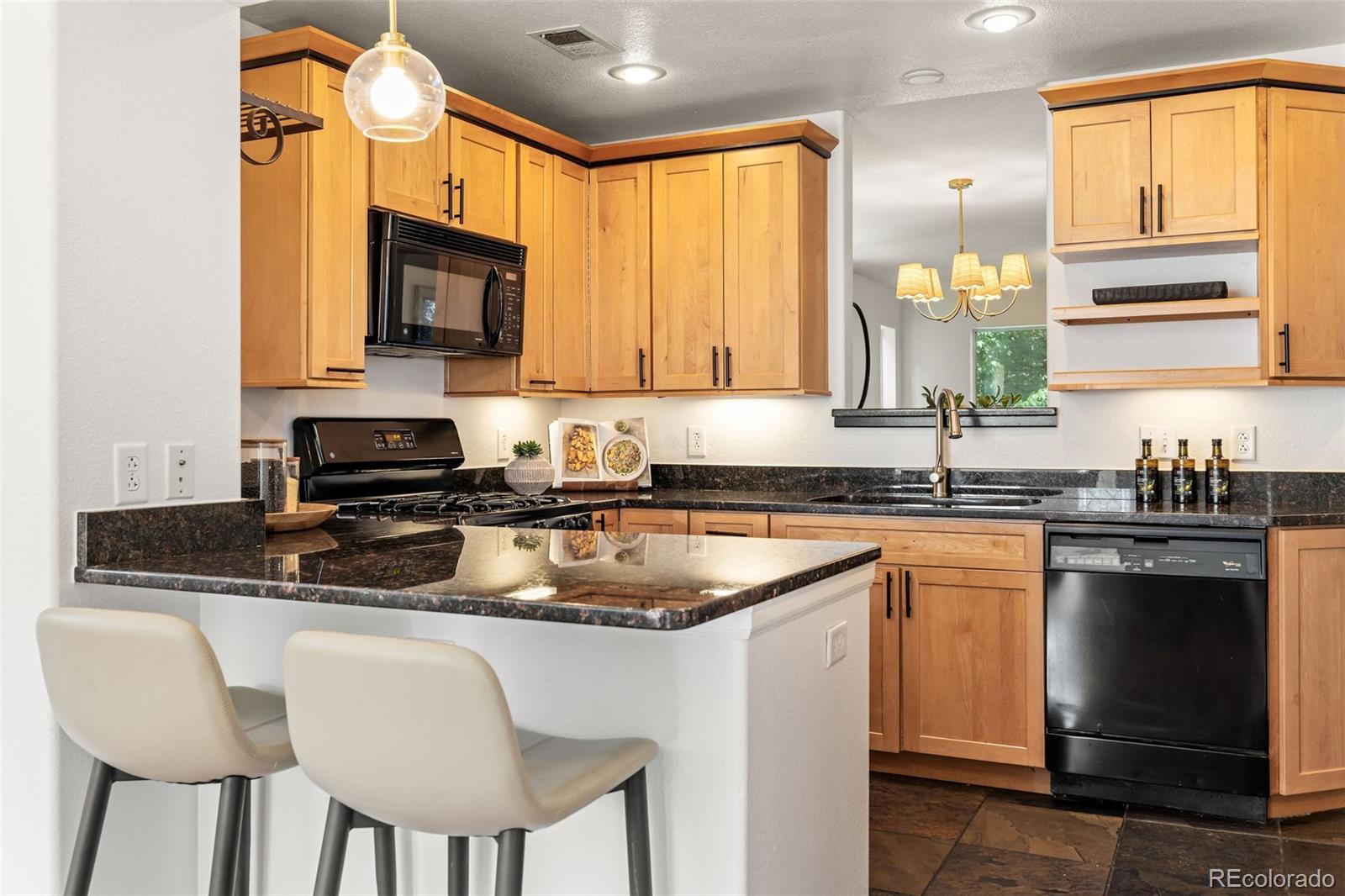 MLS Image #11 for 1434  milwaukee street,denver, Colorado