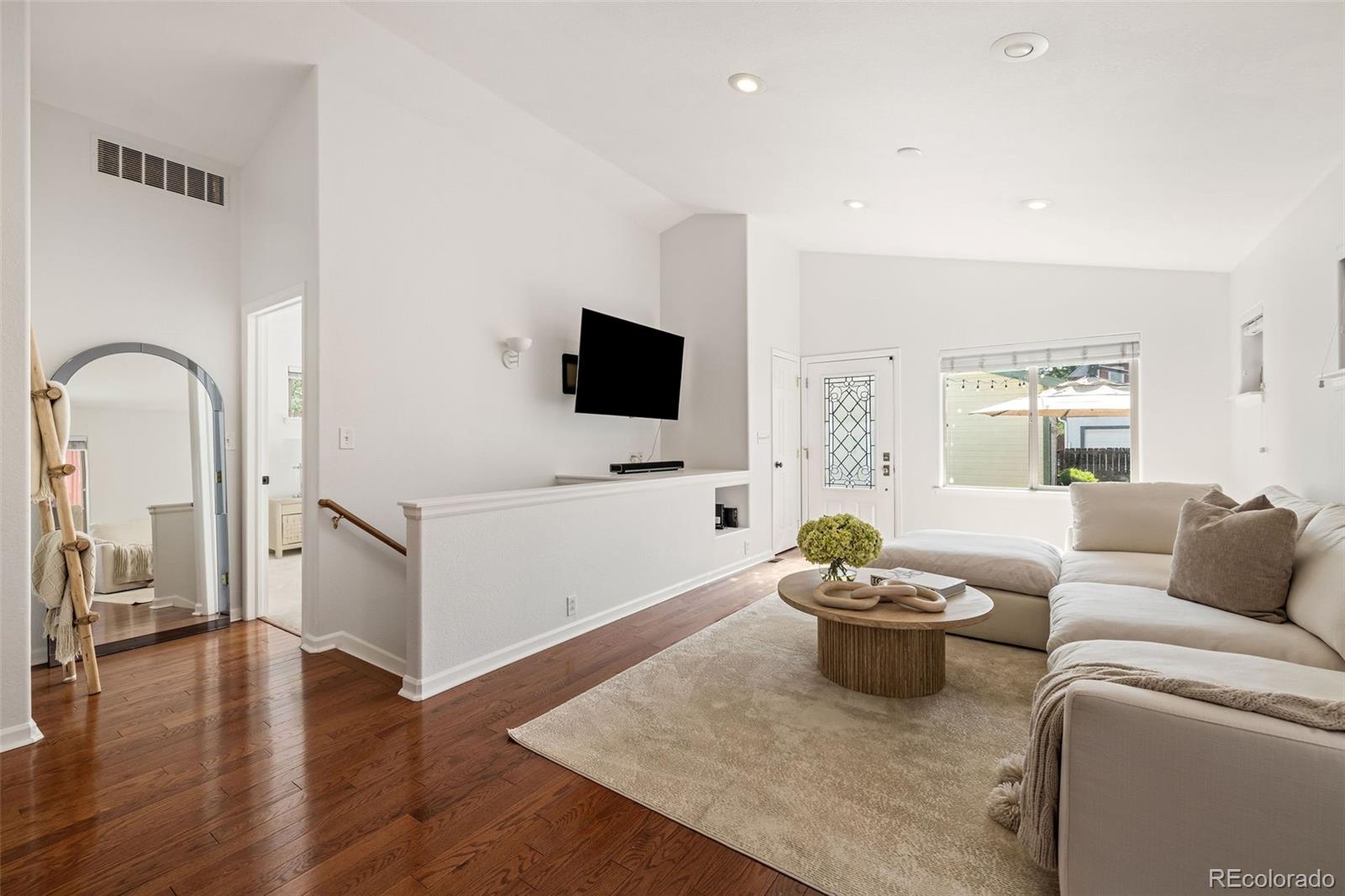 MLS Image #19 for 1434  milwaukee street,denver, Colorado