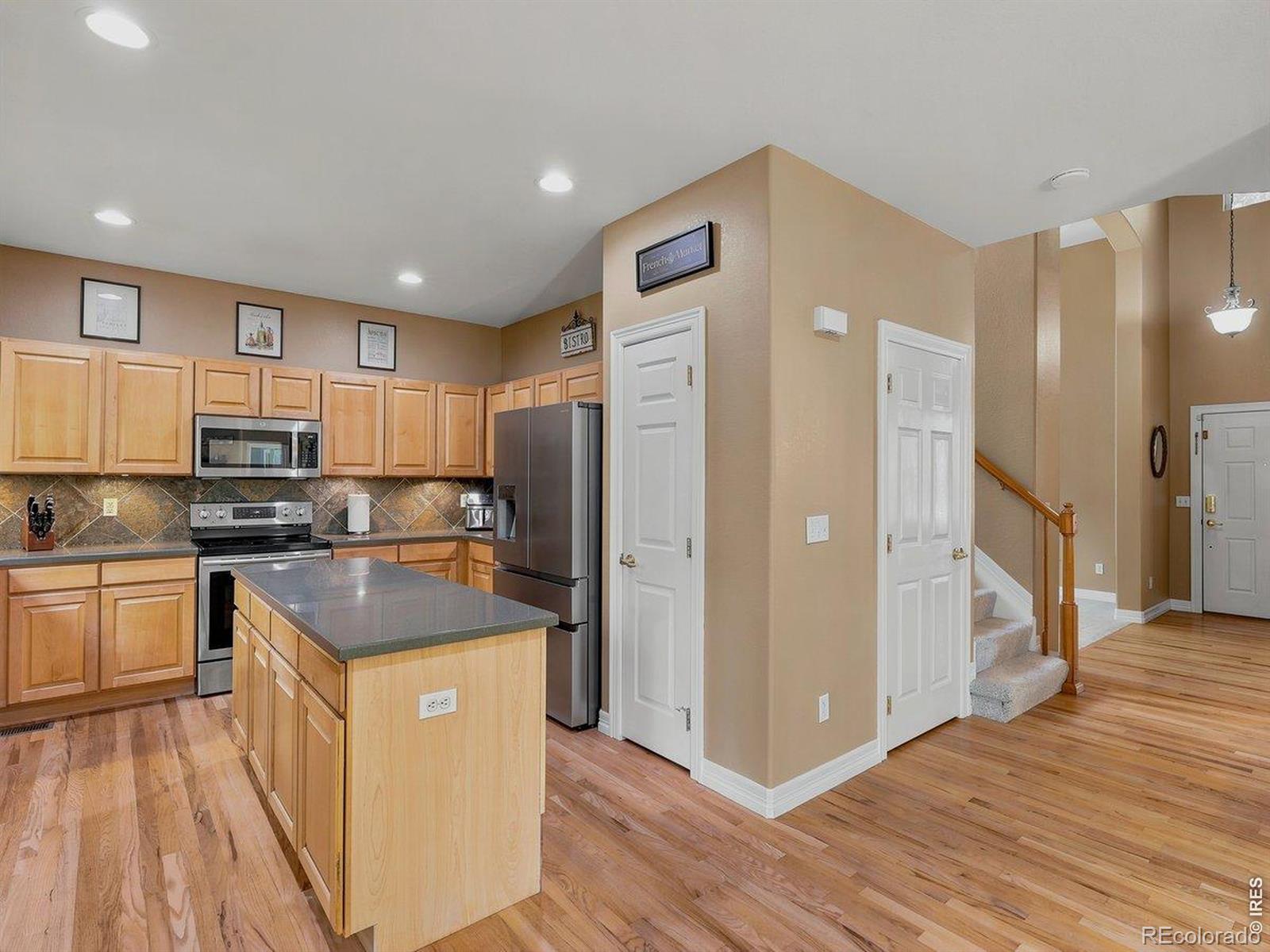 MLS Image #10 for 615  americana road,longmont, Colorado