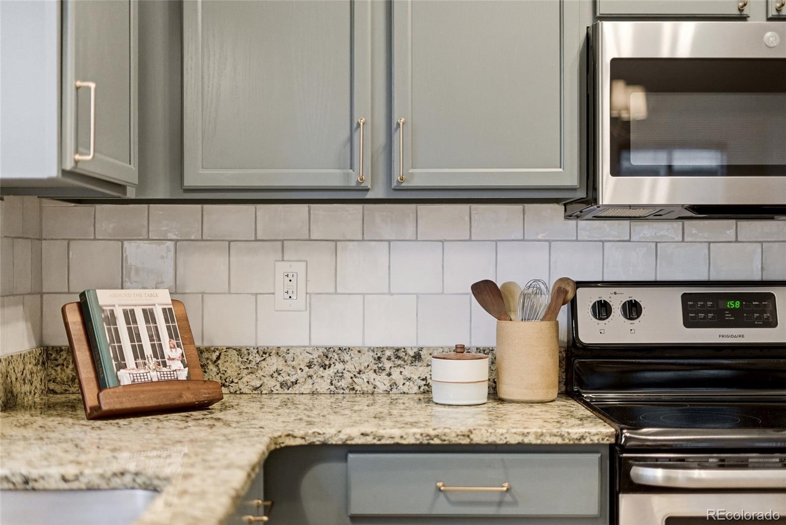 MLS Image #10 for 2135 w 101st circle,thornton, Colorado