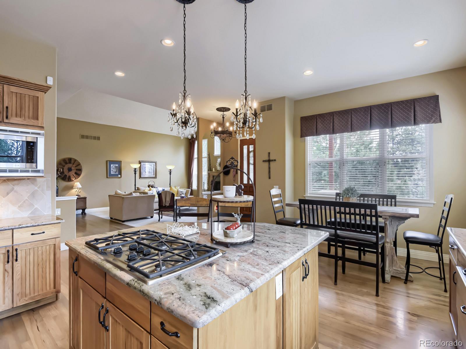 MLS Image #2 for 620  cumberland road,larkspur, Colorado