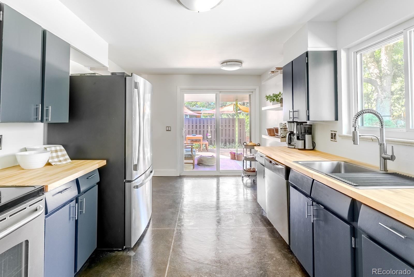 MLS Image #7 for 6067  owens street,arvada, Colorado