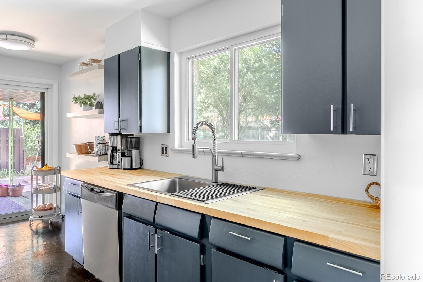 MLS Image #8 for 6067  owens street,arvada, Colorado