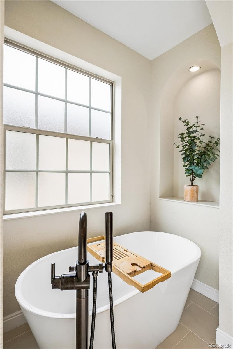 MLS Image #25 for 8663 e 29th place ,denver, Colorado