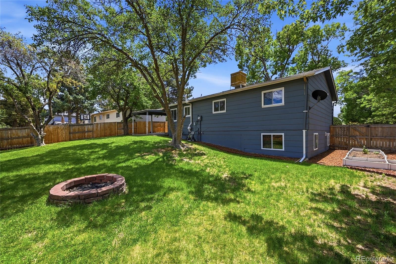 MLS Image #12 for 6243 w 75th avenue,arvada, Colorado