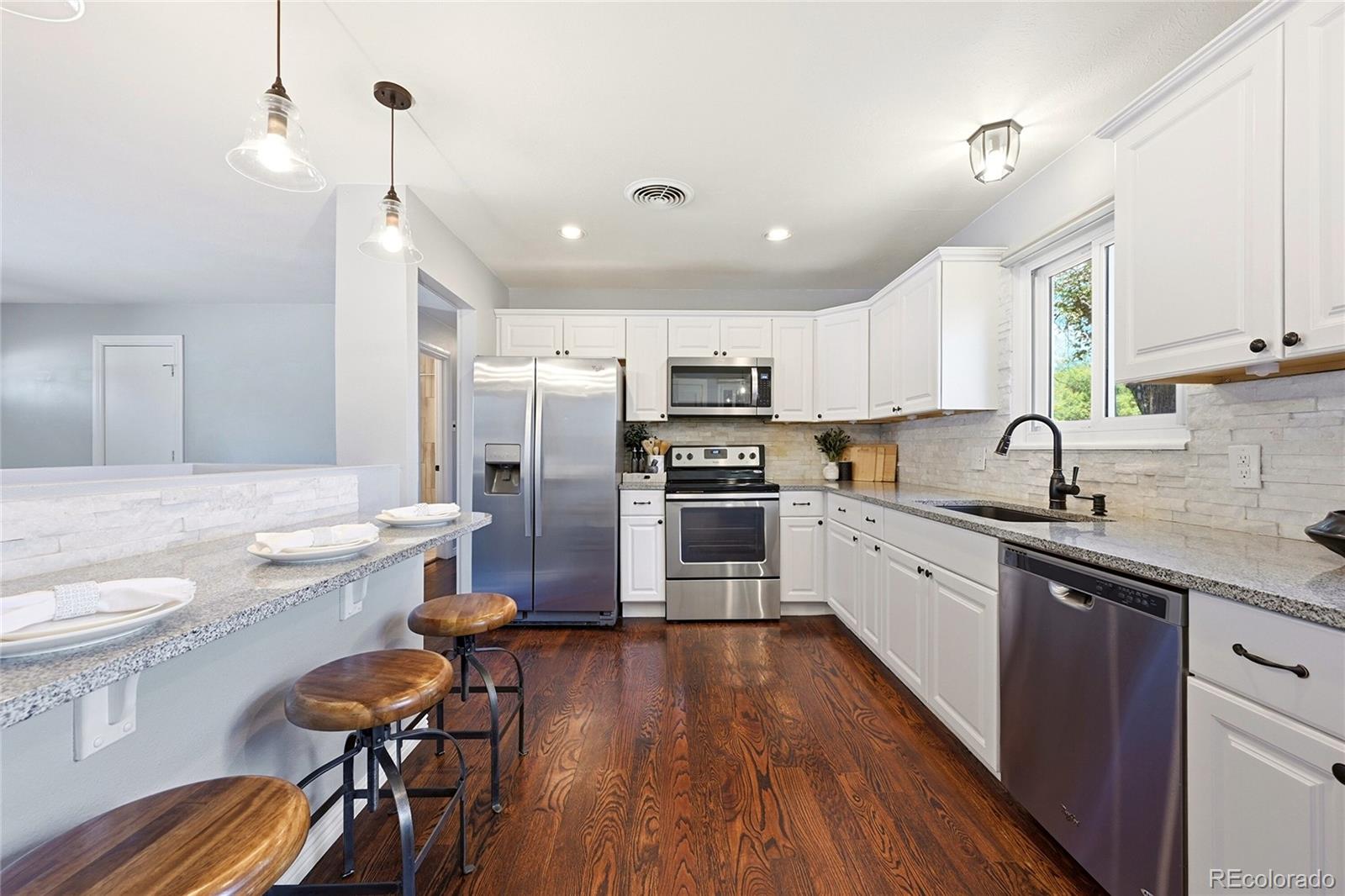 MLS Image #3 for 6243 w 75th avenue,arvada, Colorado