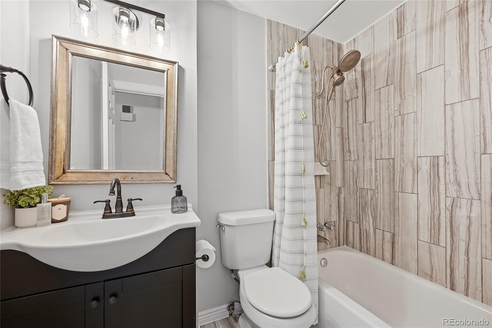 MLS Image #9 for 6243 w 75th avenue,arvada, Colorado