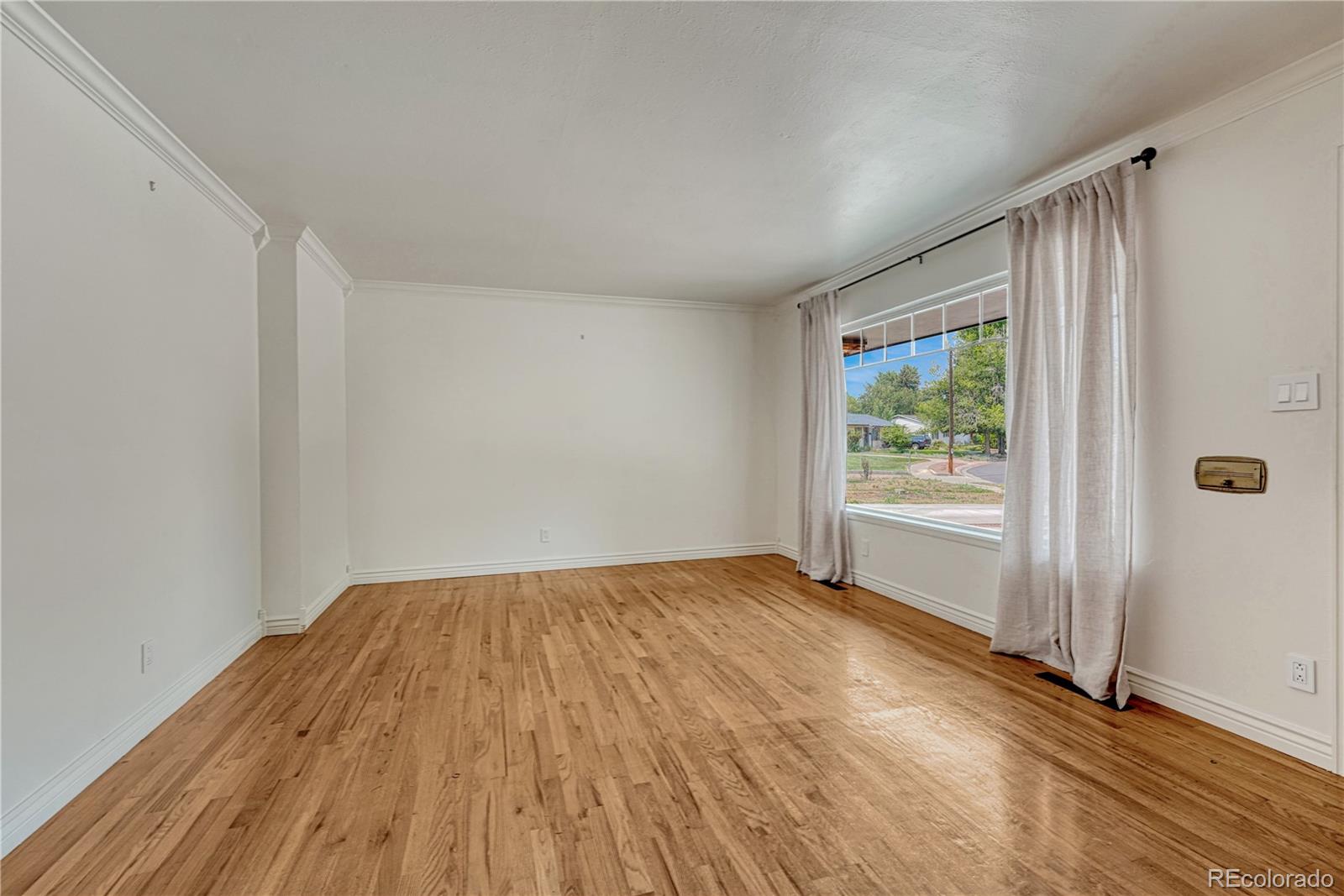 MLS Image #16 for 2830 n institute street,colorado springs, Colorado
