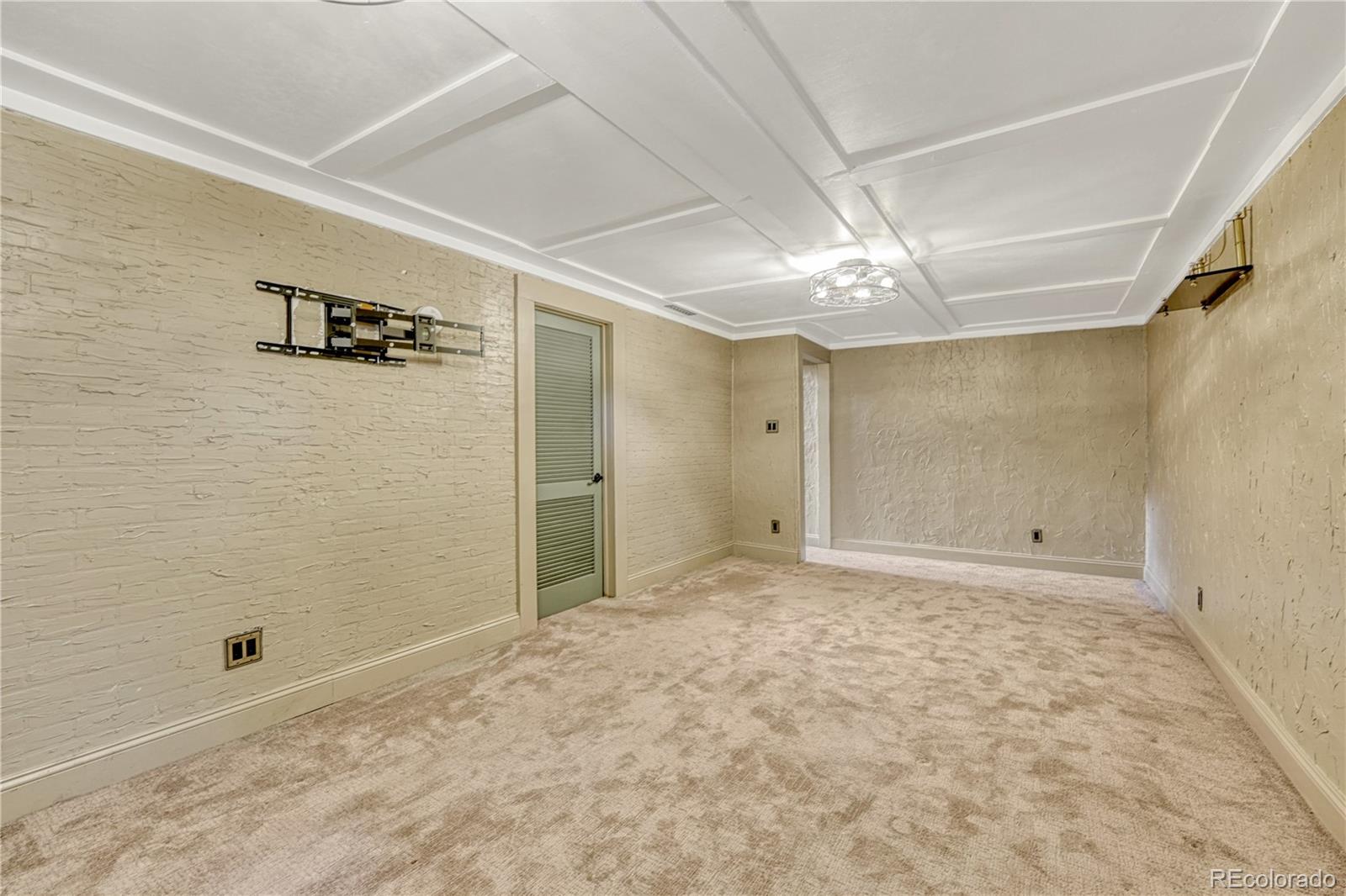 MLS Image #25 for 2830 n institute street,colorado springs, Colorado