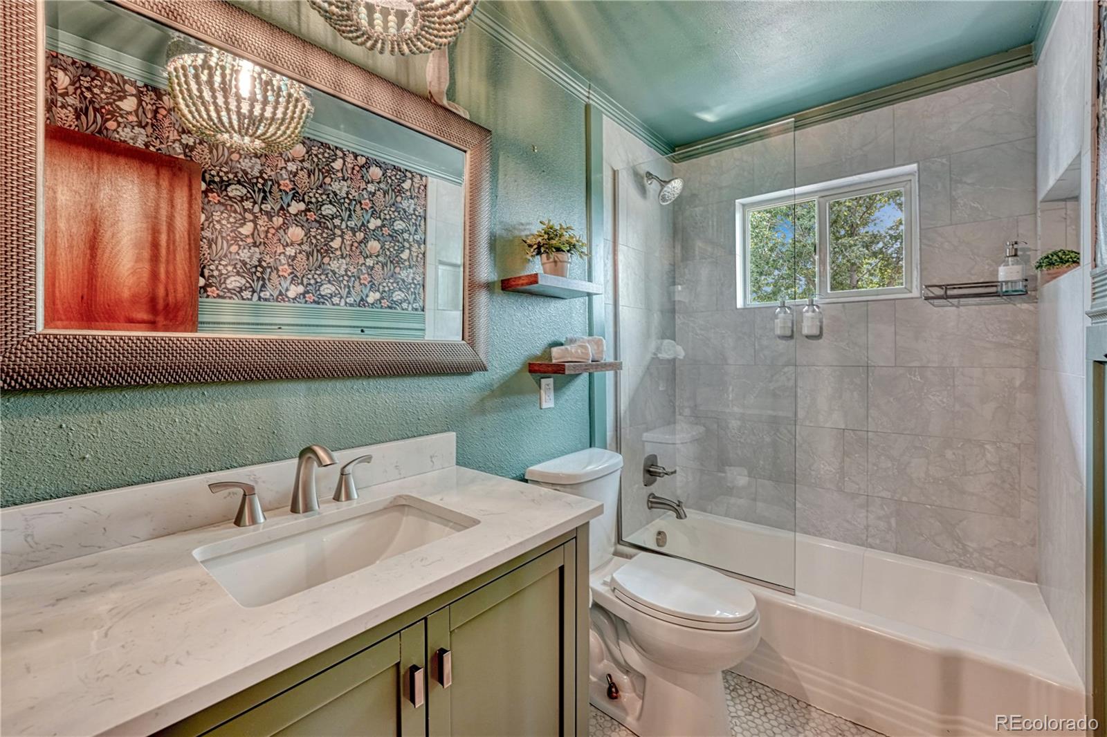 MLS Image #5 for 2830 n institute street,colorado springs, Colorado